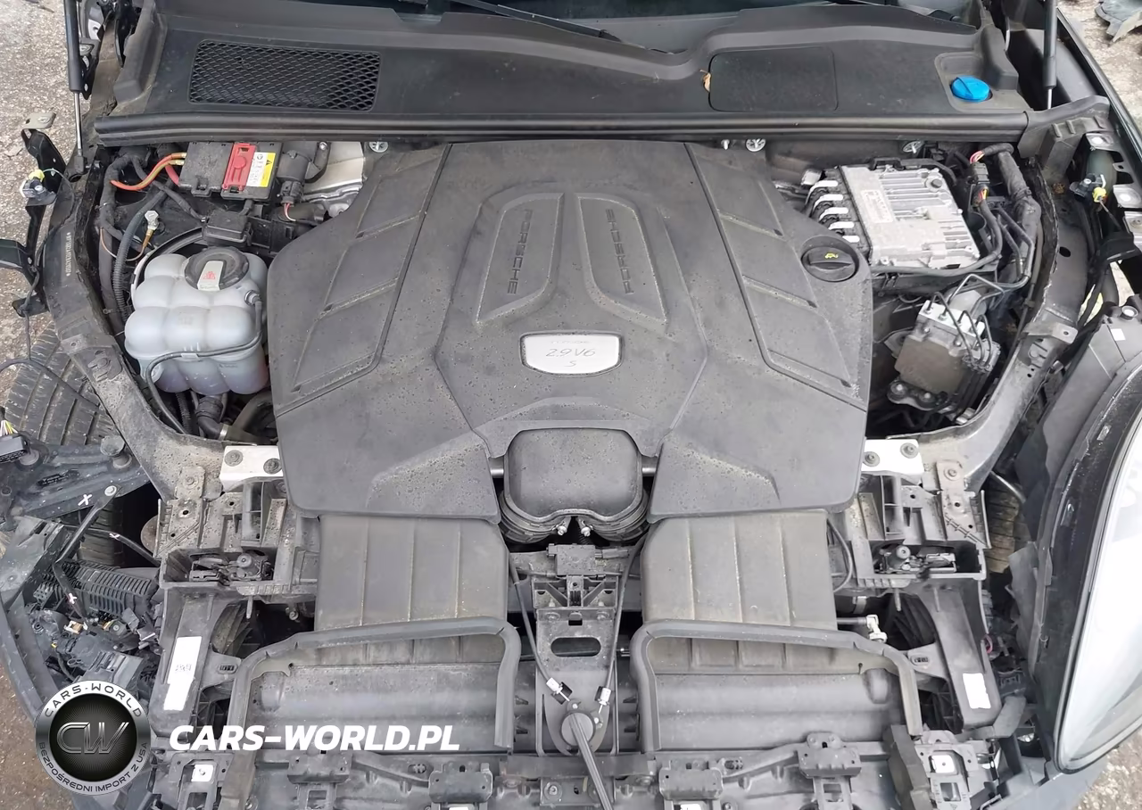 2020 Porsche Cayenne S VIN:WP1AB2AY0LDA28567 - 10