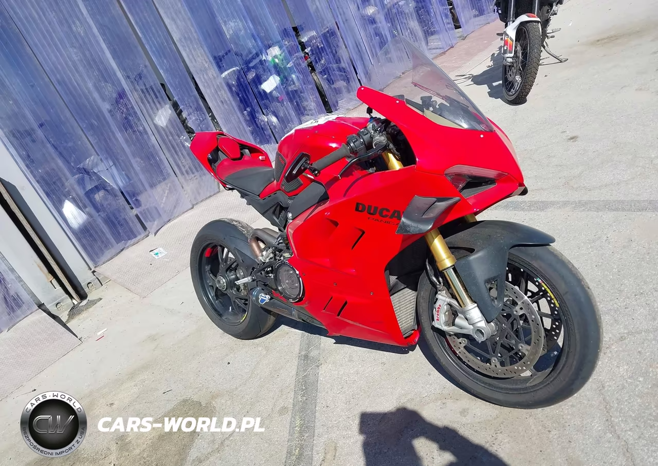 2024 Ducati Panigale V4S – zdjęcie 1 z 14