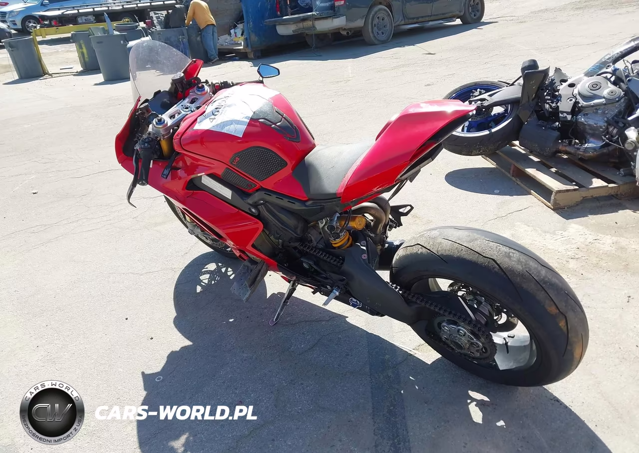 2024 Ducati Panigale V4S VIN:ZDMDAGWW5RB008846 - 3