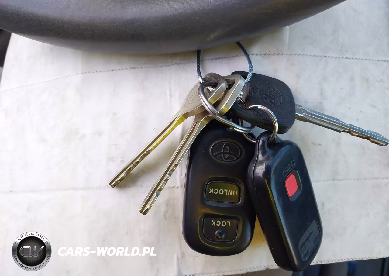 2001 Toyota Camry Le V6 VIN:JT2BF22K810336782 - 11