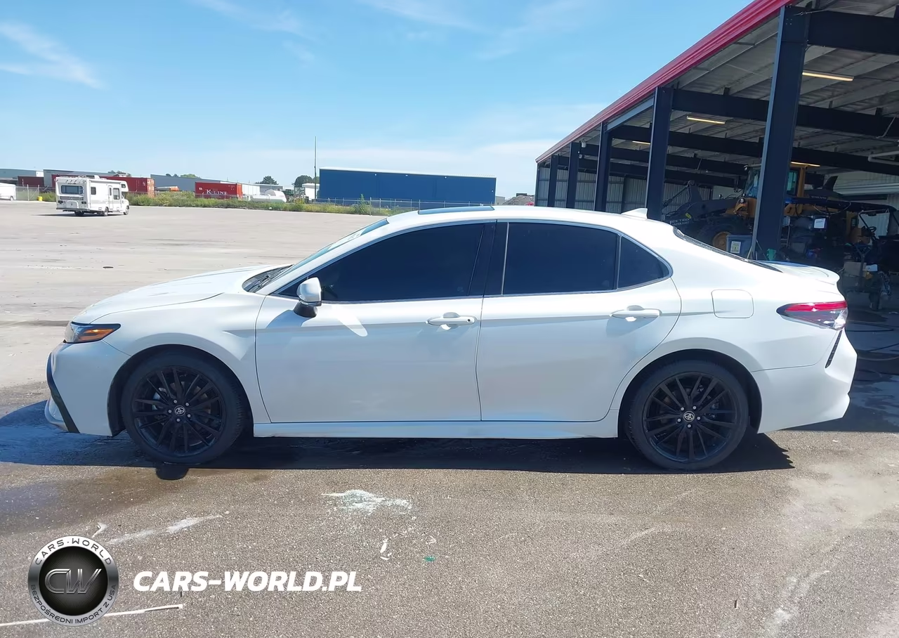 2023 Toyota Camry Xse Hybrid VIN:4T1K31AK8PU615982 - 14