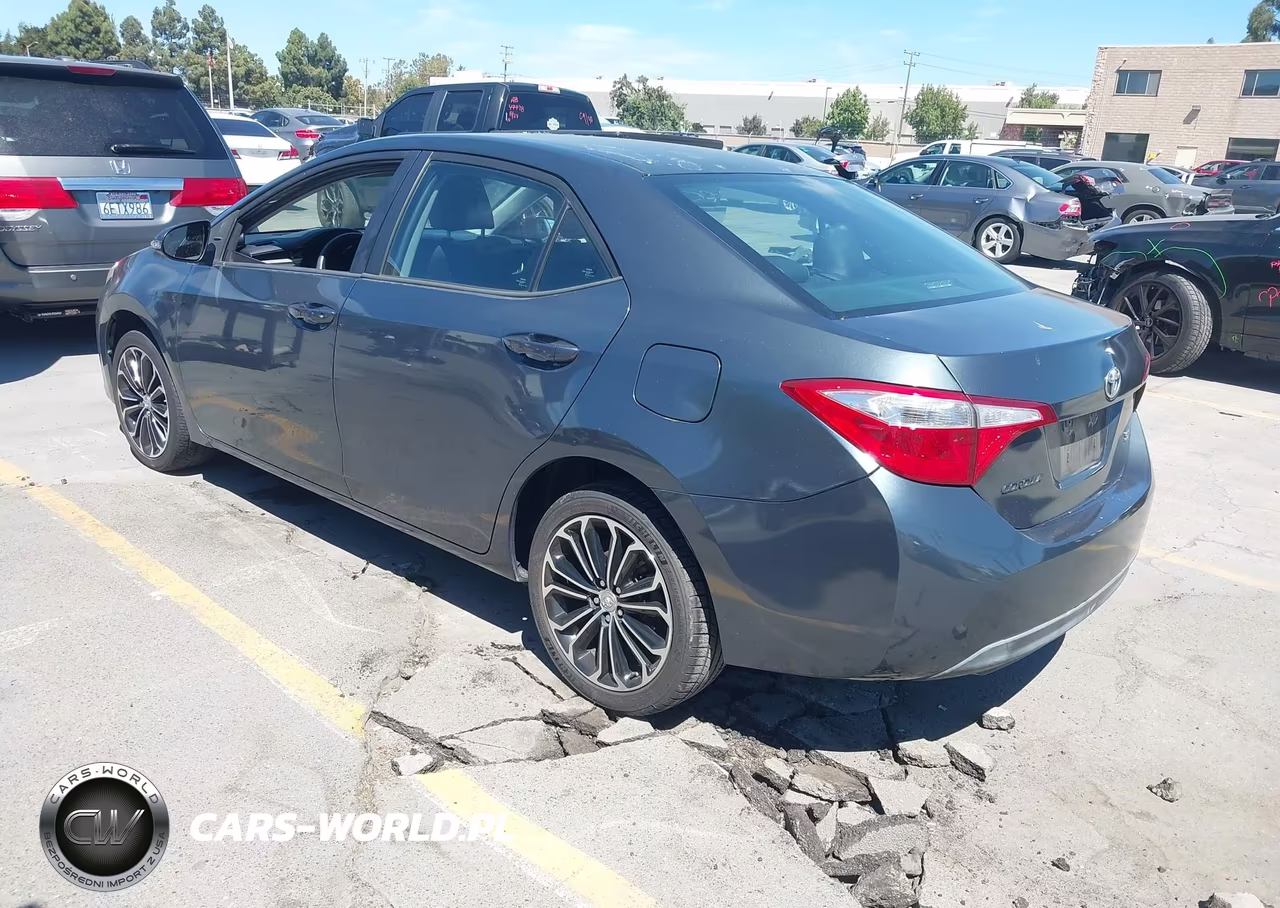 2016 Toyota Corolla S Plus VIN:5YFBURHE7GP369438 - 3