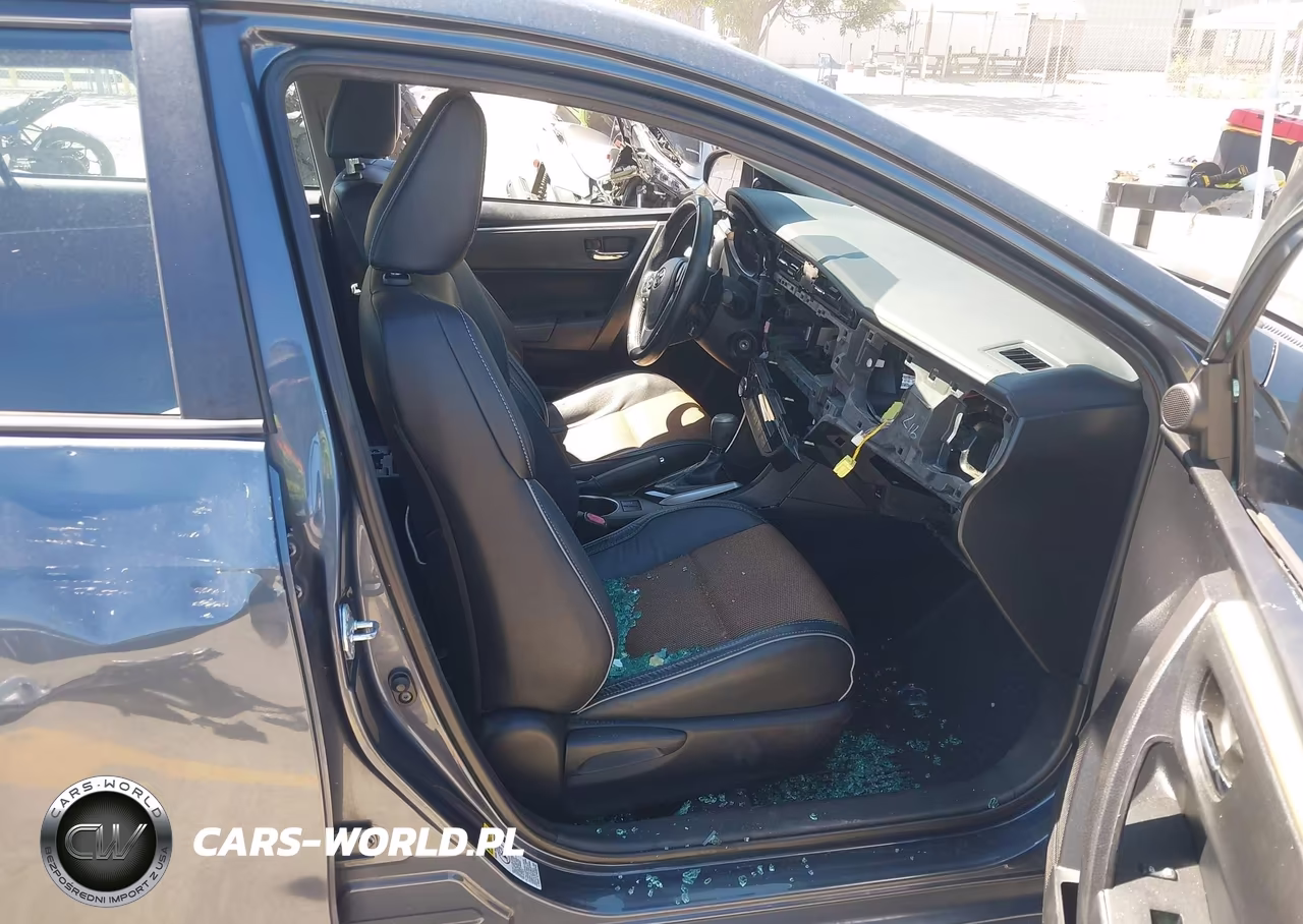 2016 Toyota Corolla S Plus VIN:5YFBURHE7GP369438 - 5