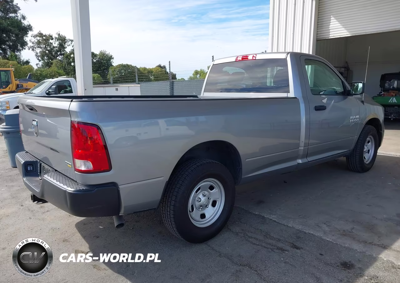 2019 Ram 1500 Classic Tradesman 4X2 8' Box VIN:3C6JR6DG6KG622287 - 4