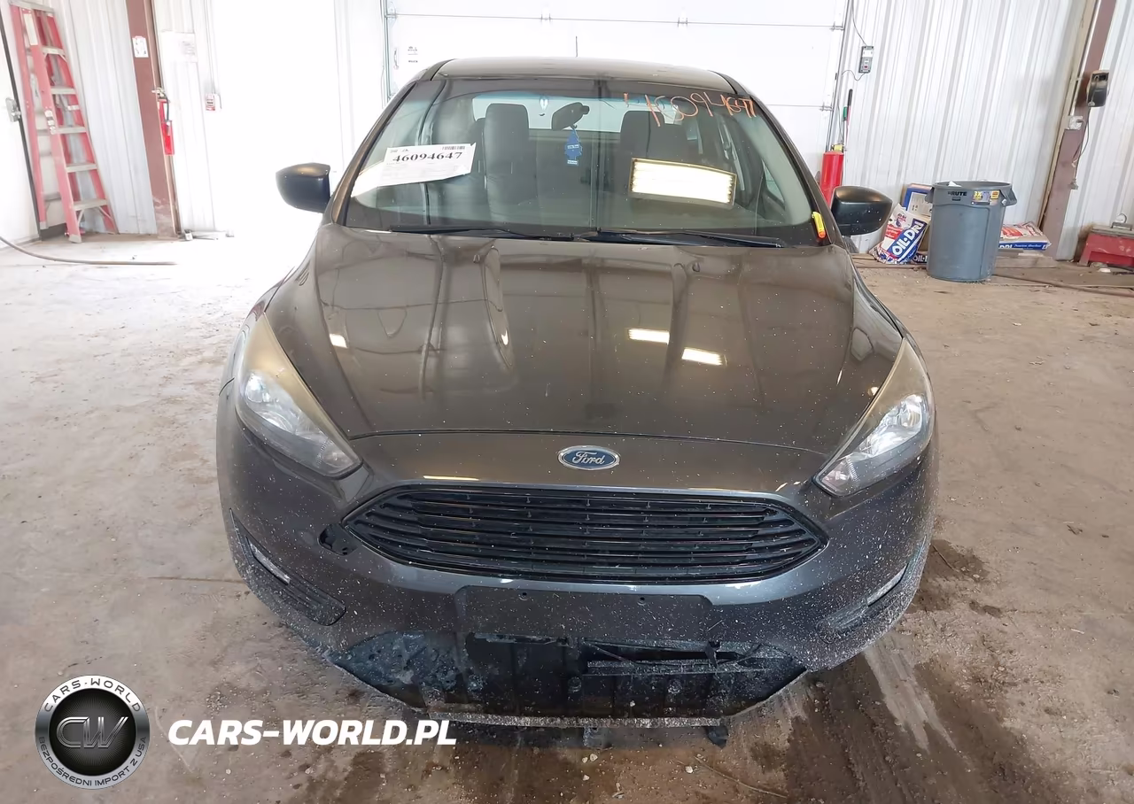 2018 Ford Focus Se VIN:1FADP3FE9JL203654 - 6