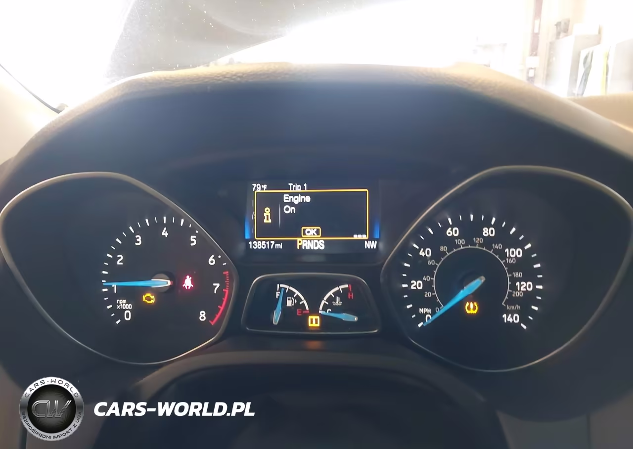 2018 Ford Focus Se VIN:1FADP3FE9JL203654 - 7