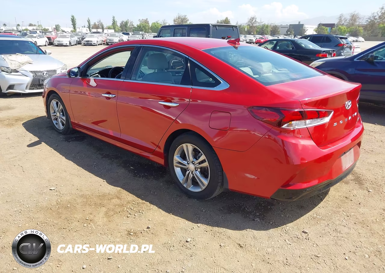2019 Hyundai Sonata Limited VIN:5NPE34AF0KH729550 - 3