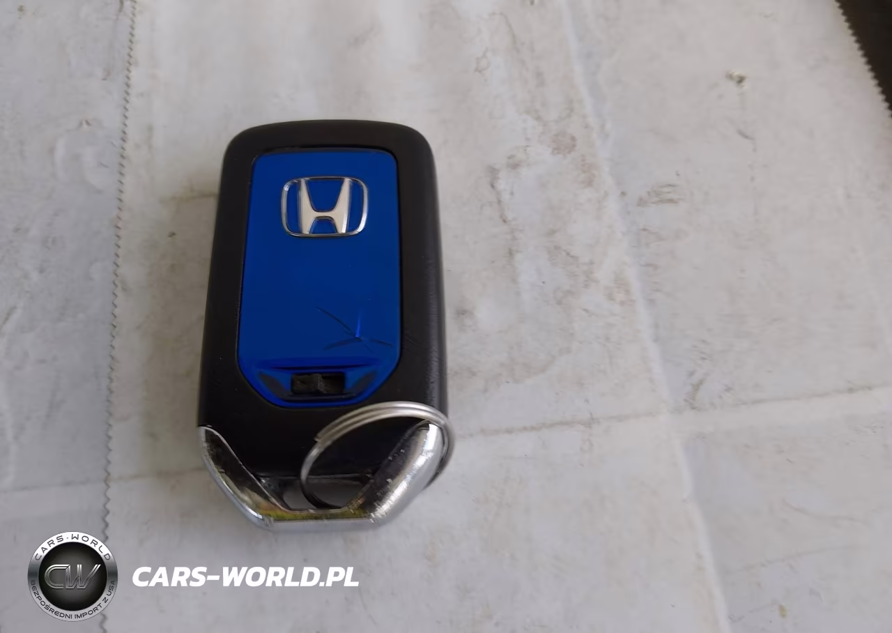 2018 Honda Clarity Plug-In Hybrid VIN:JHMZC5F14JC011190 - 11
