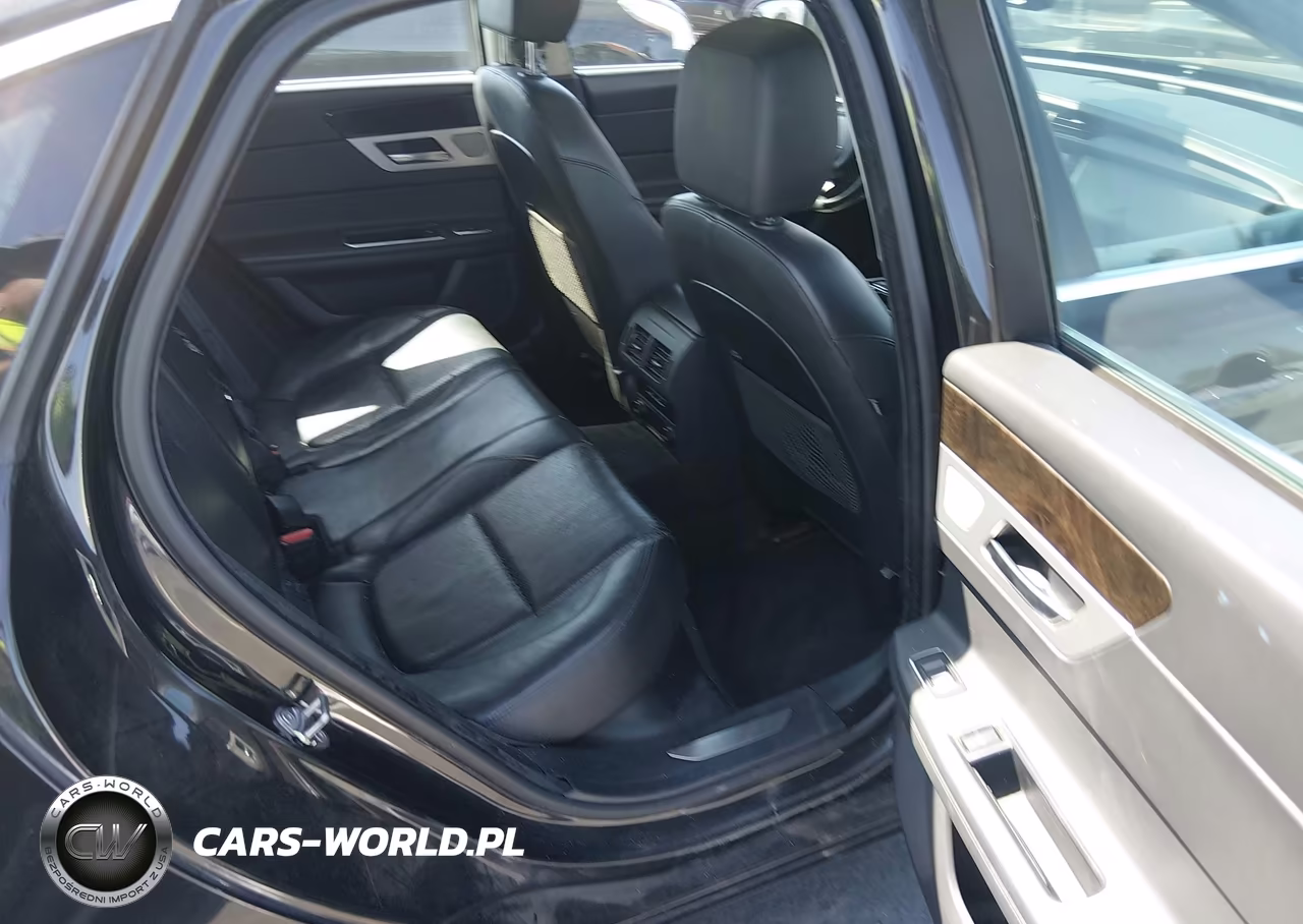 2016 Jaguar Xf 35T Prestige VIN:SAJBE4BV3GCY08928 - 8