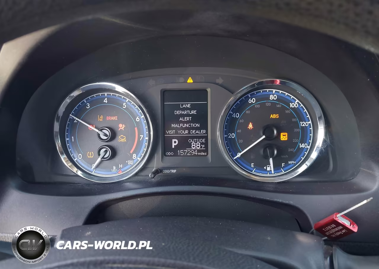 2018 Toyota Corolla Le VIN:5YFBURHE2JP803577 - 7