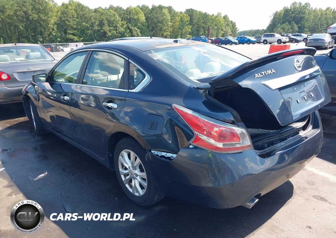 2015 Nissan Altima 2.5 S VIN:1N4AL3AP3FC138816 - 3
