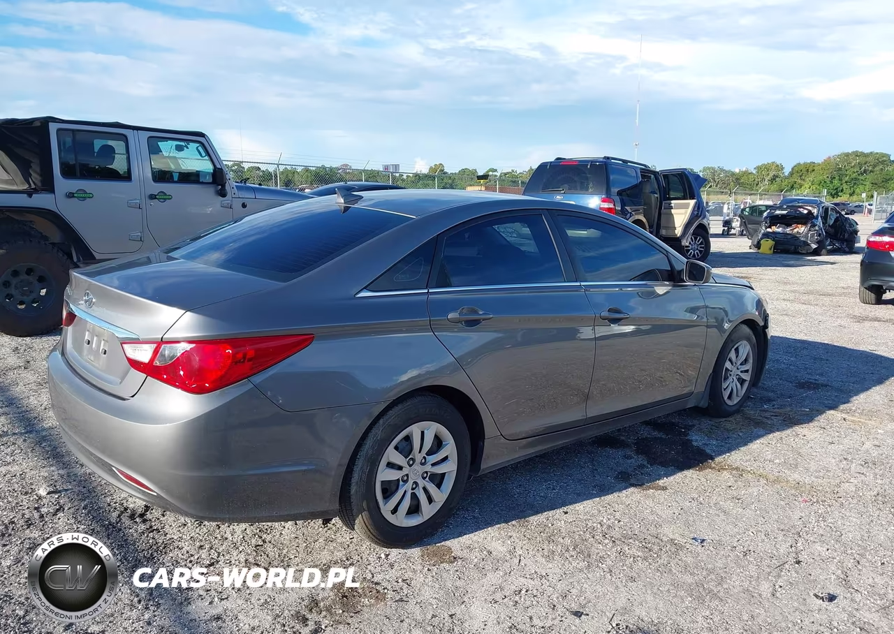 2011 Hyundai Sonata Gls VIN:5NPEB4AC8BH162612 - 4
