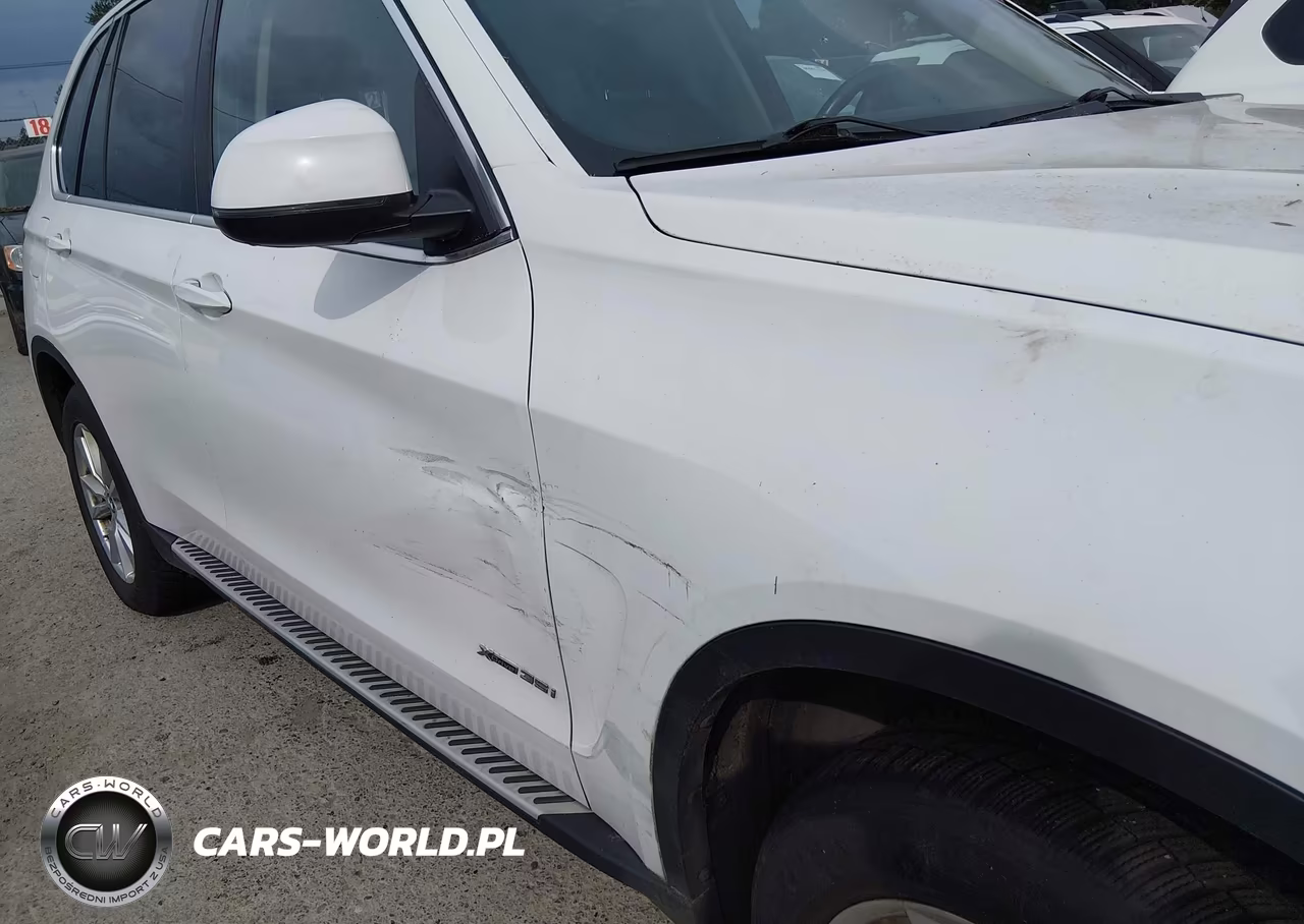 2015 BMW X5 xDrive35I VIN:5UXKR0C59F0P08485 - 6
