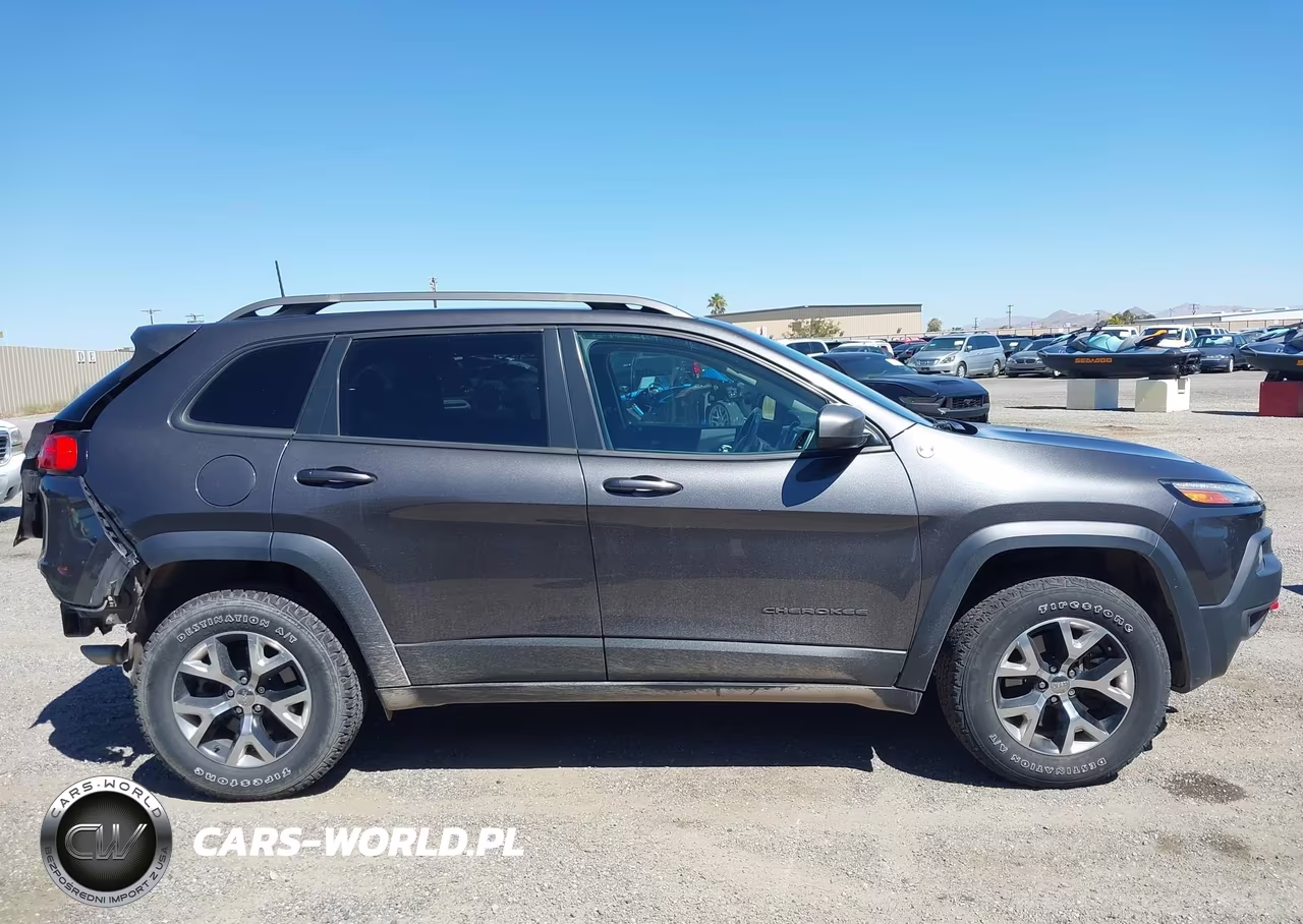2016 Jeep Cherokee Trailhawk VIN:1C4PJMBS8GW306761 - 14