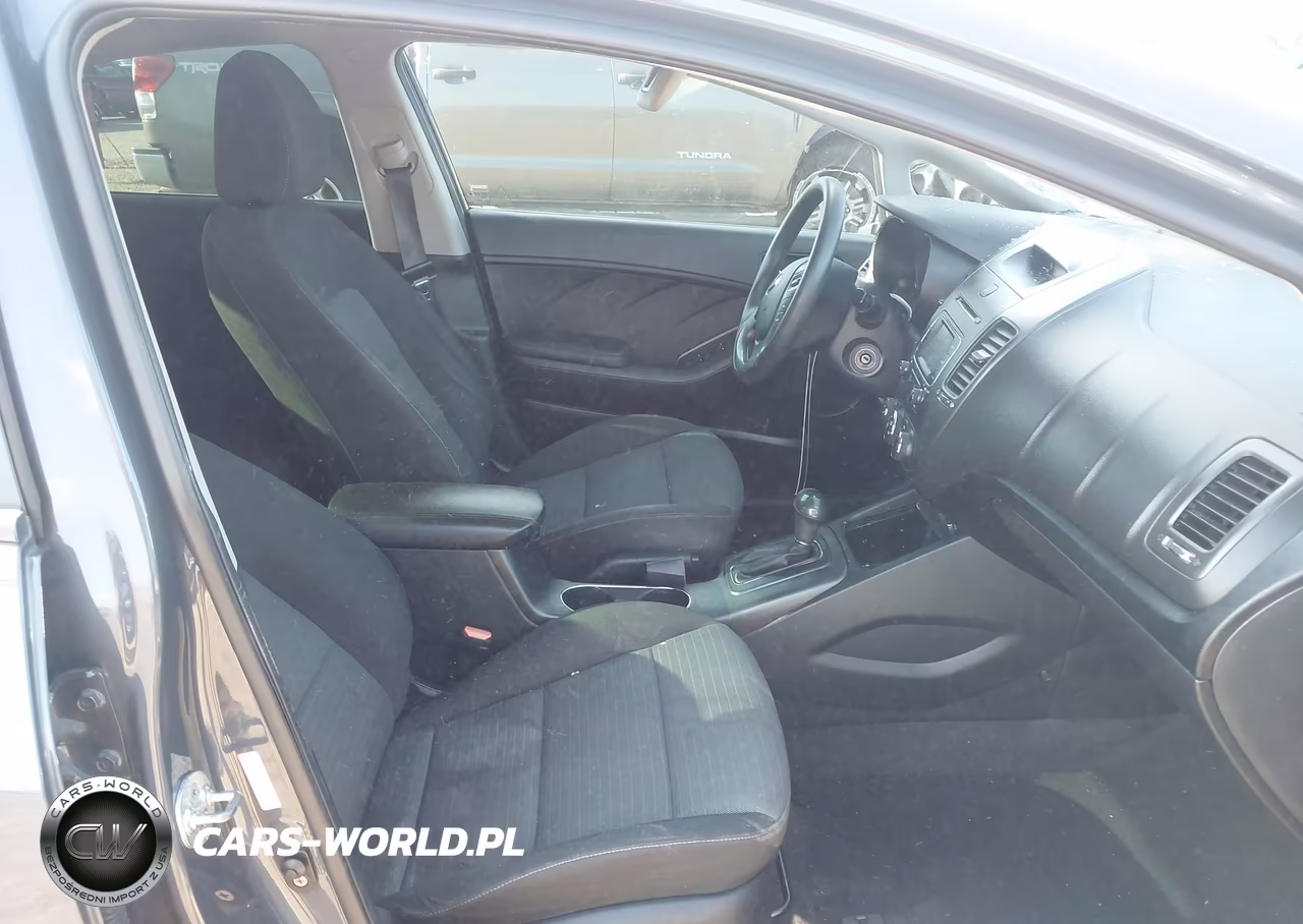 2016 Kia Forte Lx VIN:KNAFX4A61G5520427 - 5