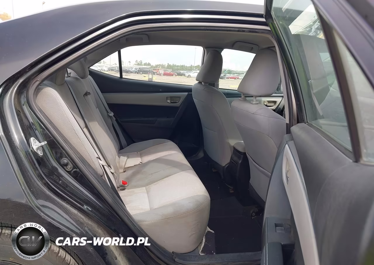 2015 Toyota Corolla Le VIN:5YFBURHEXFP301729 - 8