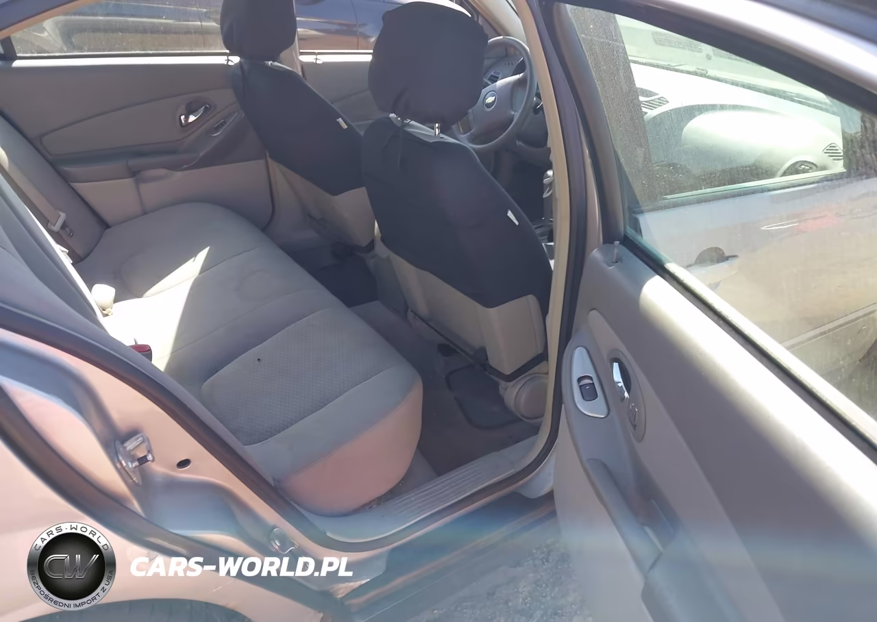 2007 Chevrolet Malibu Ls VIN:1G1ZS58N57F201021 - 8