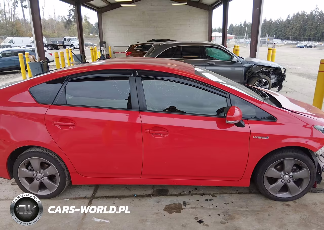 2015 Toyota Prius Persona Series Special Edition VIN:JTDKN3DUXF0398318 - 14