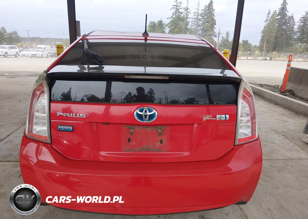 2015 Toyota Prius Persona Series Special Edition VIN:JTDKN3DUXF0398318 - 17