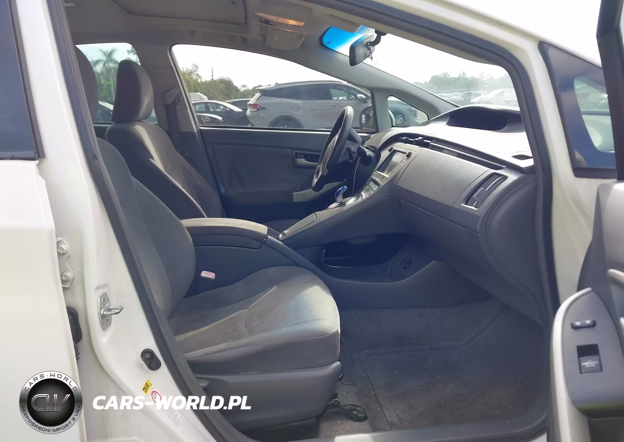 2010 Toyota Prius Iii VIN:JTDKN3DU3A0034010 - 5