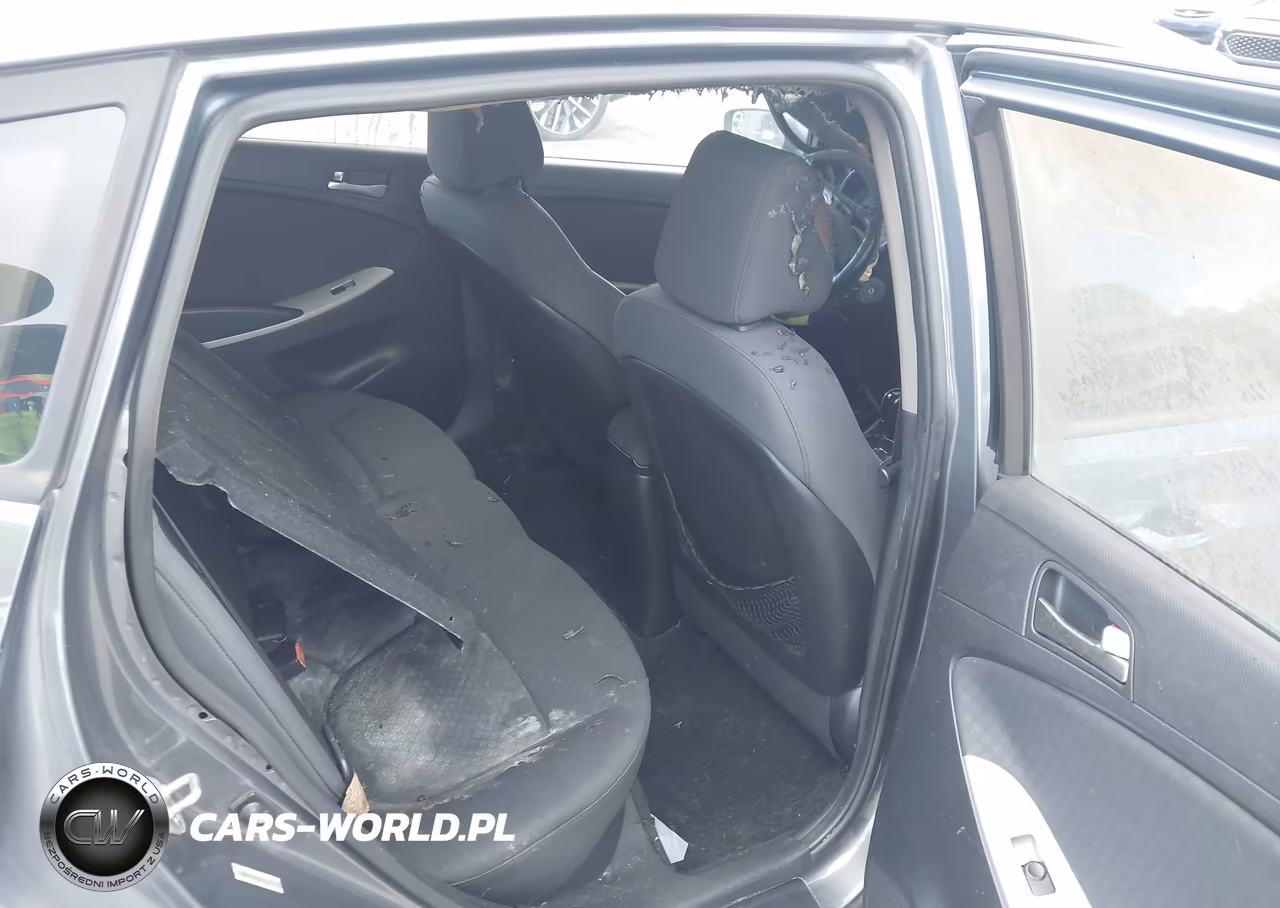 2012 Hyundai Accent Se VIN:KMHCU5AE6CU033232 - 8