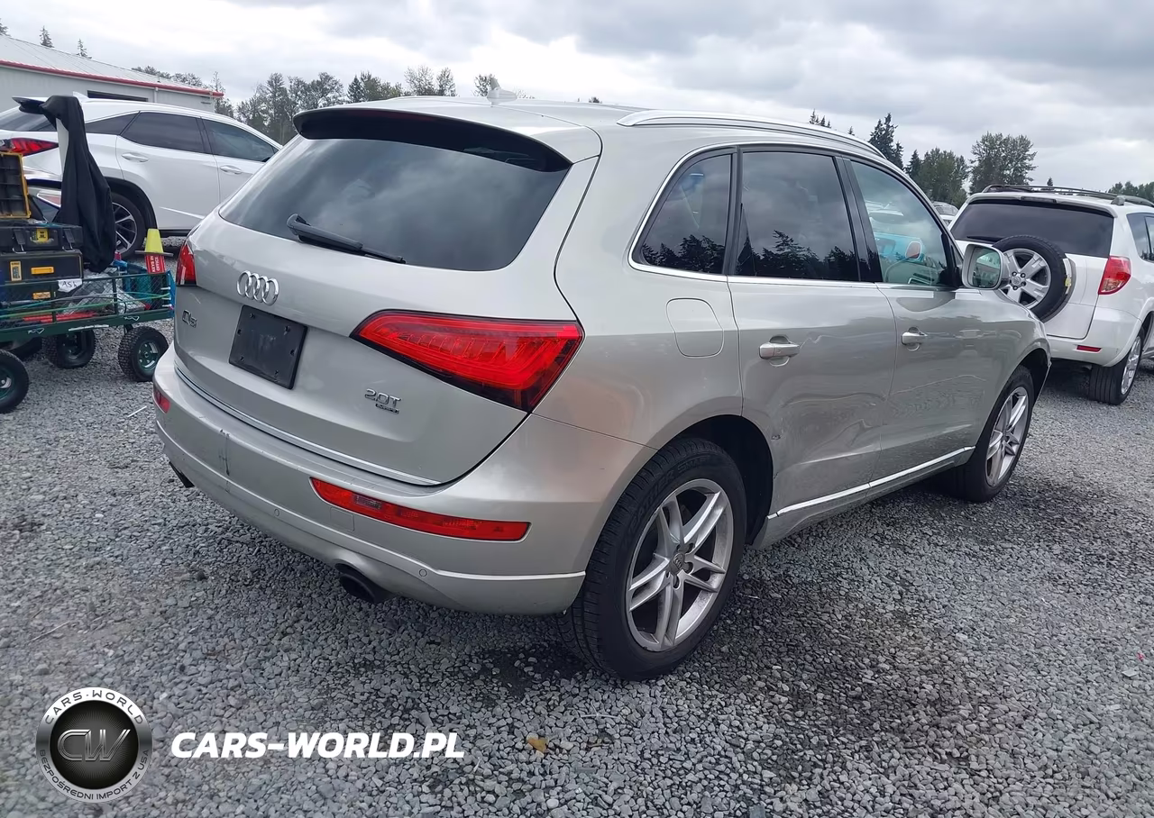 2015 Audi Q5 2.0T Premium VIN:WA1LFAFP4FA065002 - 4