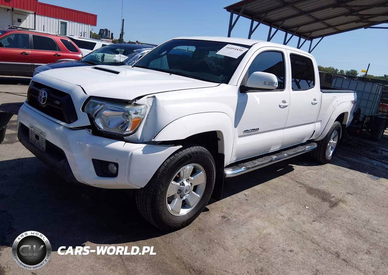 2015 Toyota Tacoma Base V6 VIN:3TMMU4FNXFM077447 - 2