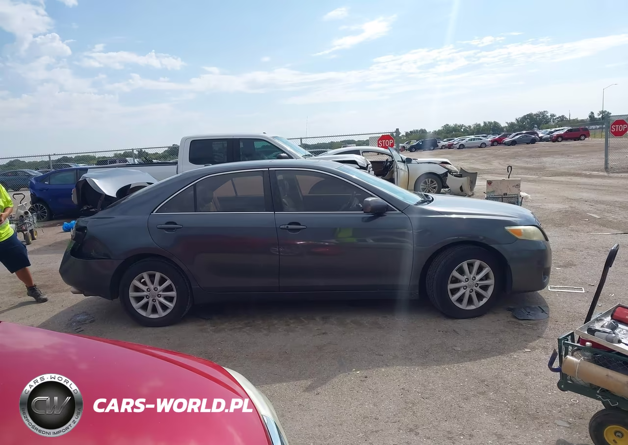 2010 Toyota Camry Xle V6 VIN:4T1BK3EK1AU111385 - 13