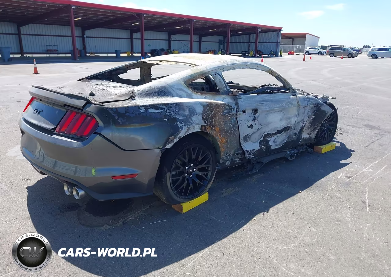 2016 Ford Mustang Gt Premium VIN:1FA6P8CF4G5261297 - 4