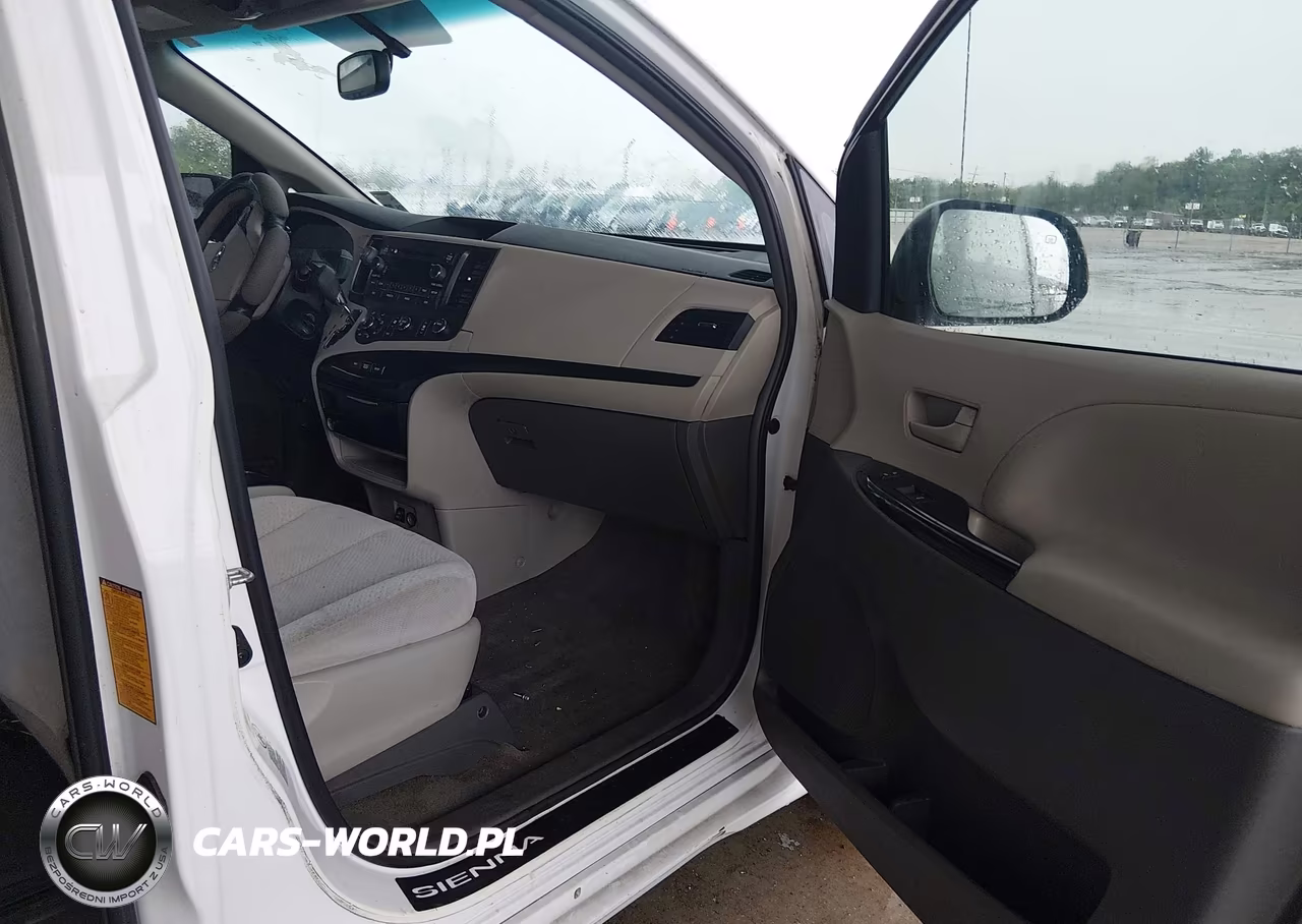 2012 Toyota Sienna Le V6 8 Passenger VIN:5TDKK3DC5CS276930 - 5