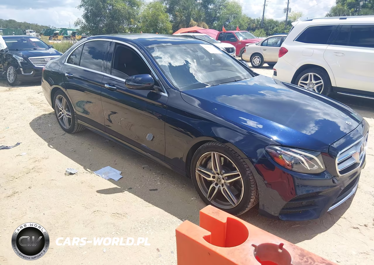 2017 Mercedes-Benz E 300