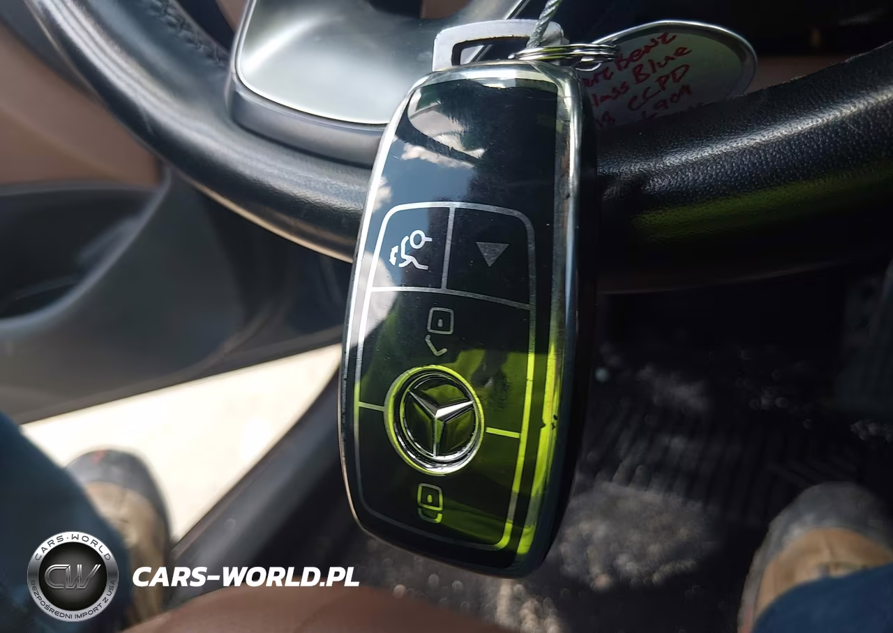 2017 Mercedes-Benz E 300 VIN:WDDZF4JB5HA241318 - 11