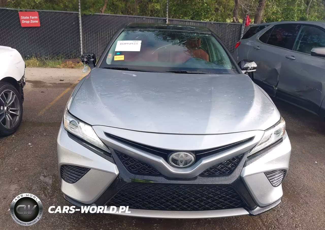 2019 Toyota Camry Xse VIN:4T1B61HK4KU163325 - 12