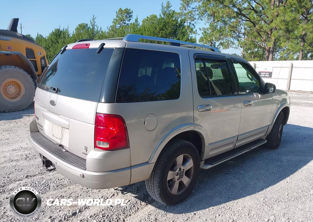 2003 Ford Explorer Limited VIN:1FMDU75W13UB97250 - 4