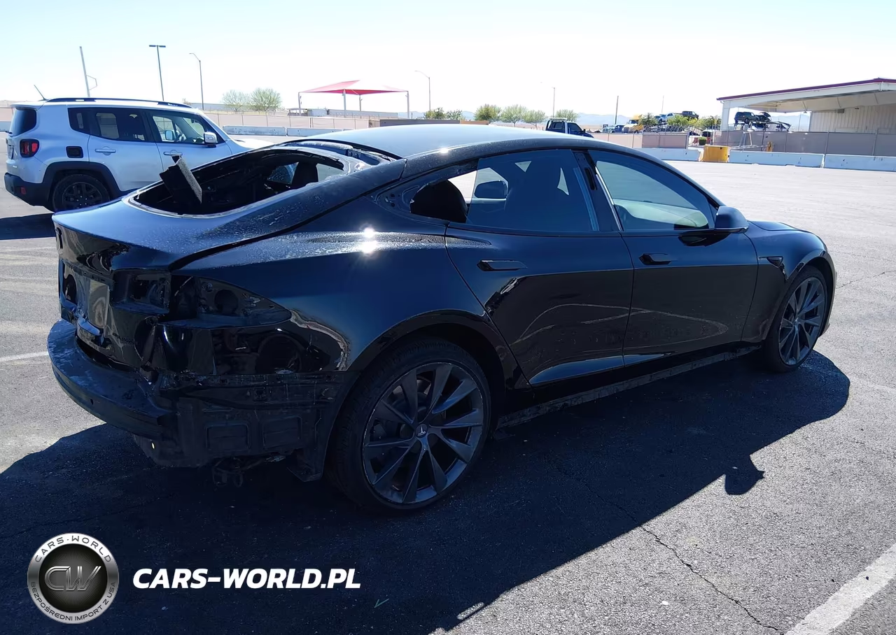 2021 Tesla Model S Long Range Dual Motor All-Wheel Drive-Long Range Plus Dual Motor All-Wheel Drive VIN:5YJSA1E29MF424516 - 4
