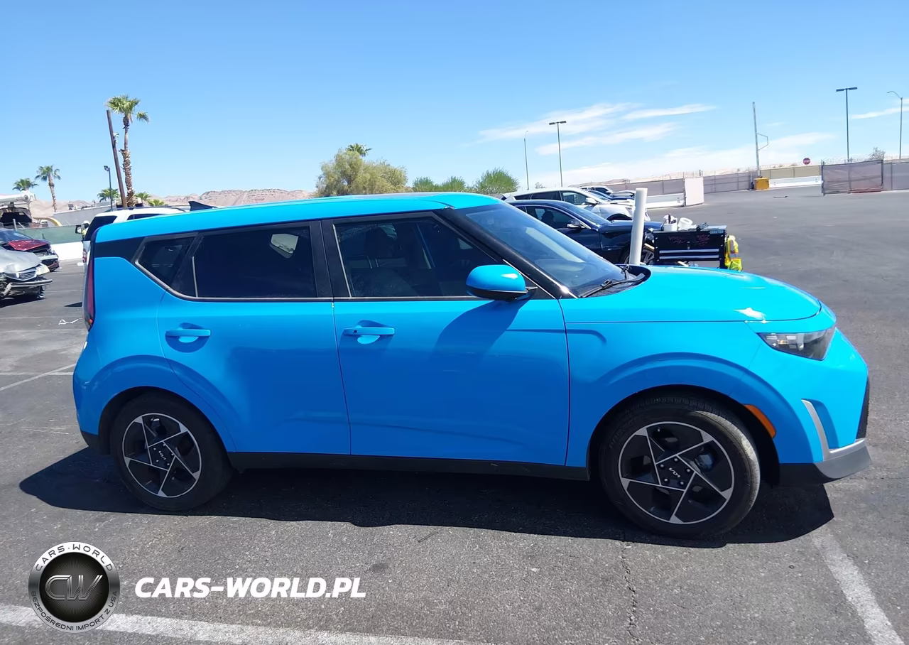 2023 Kia Soul Ex VIN:KNDJ33AU1P7208937 - 13