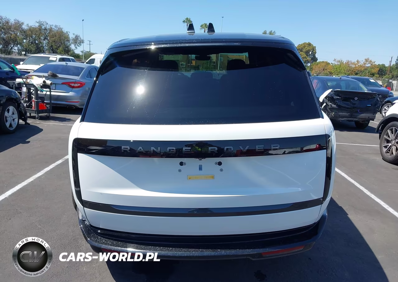 2025 Land Rover Range Rover P530 Se 7 Seat VIN:SALKPBE99SA310922 - 16