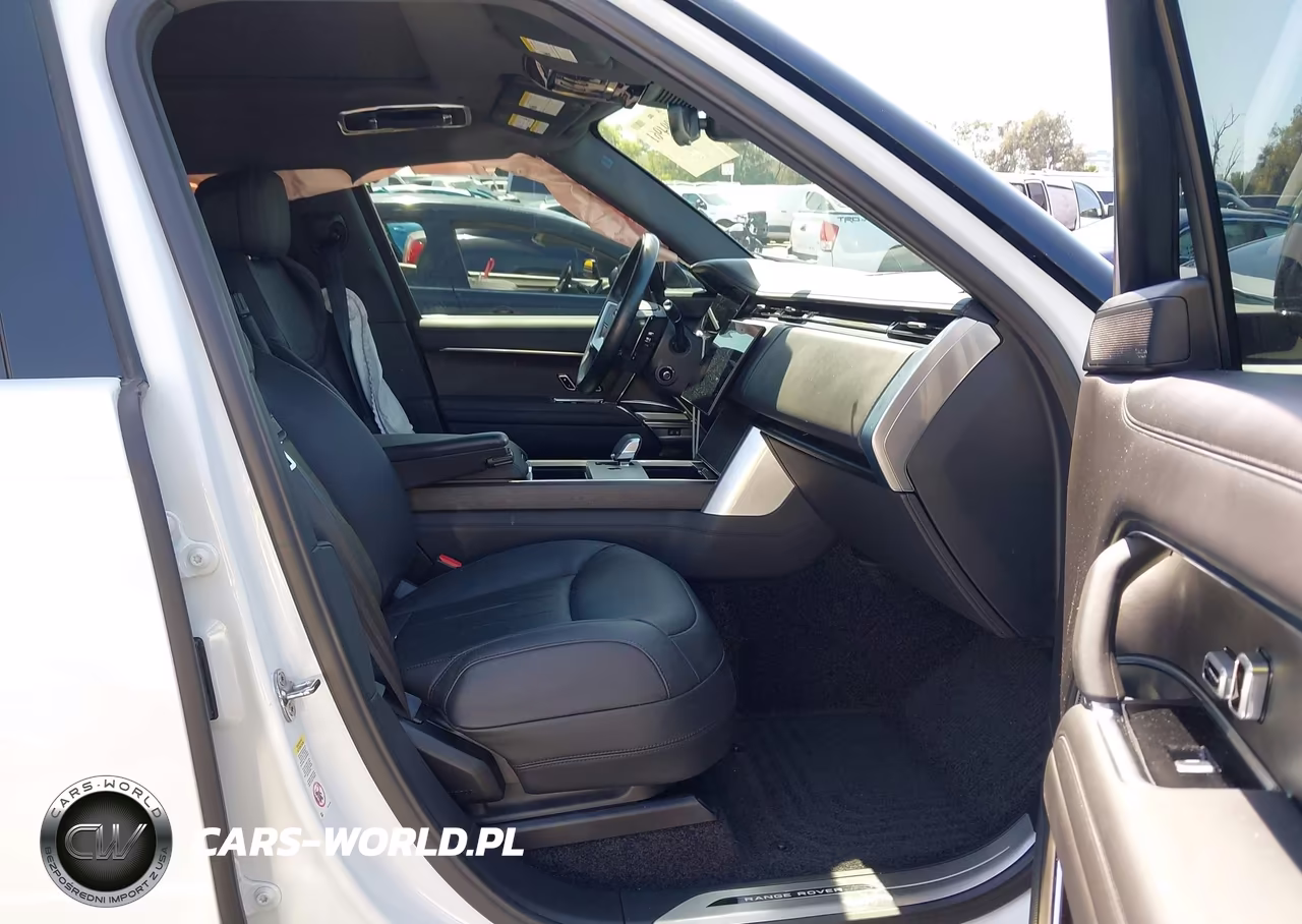 2025 Land Rover Range Rover P530 Se 7 Seat VIN:SALKPBE99SA310922 - 5