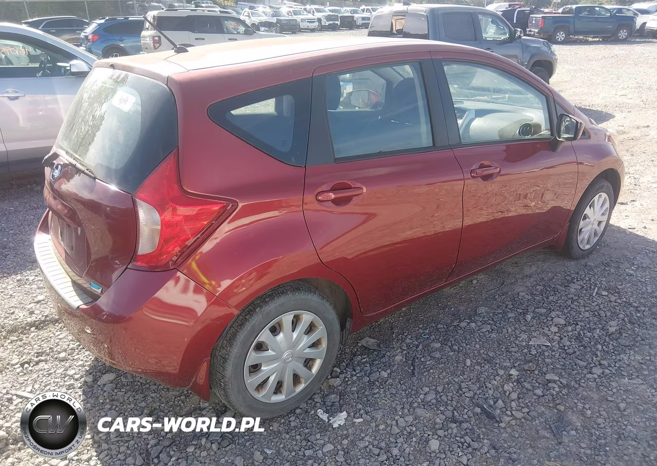 2016 Nissan Versa Note S Plus VIN:3N1CE2CP1GL380789 - 4