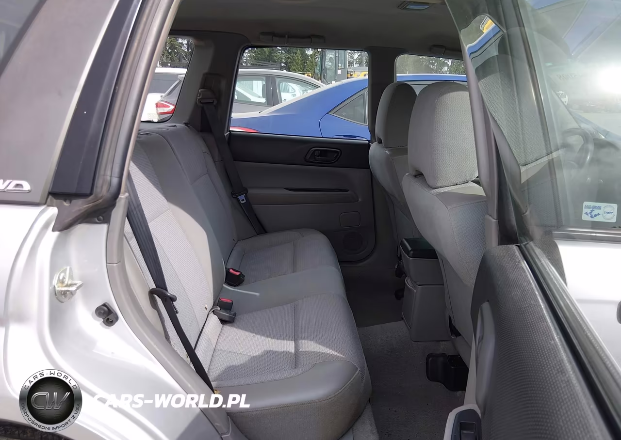 2003 Subaru Forester X VIN:JF1SG63683H770742 - 8