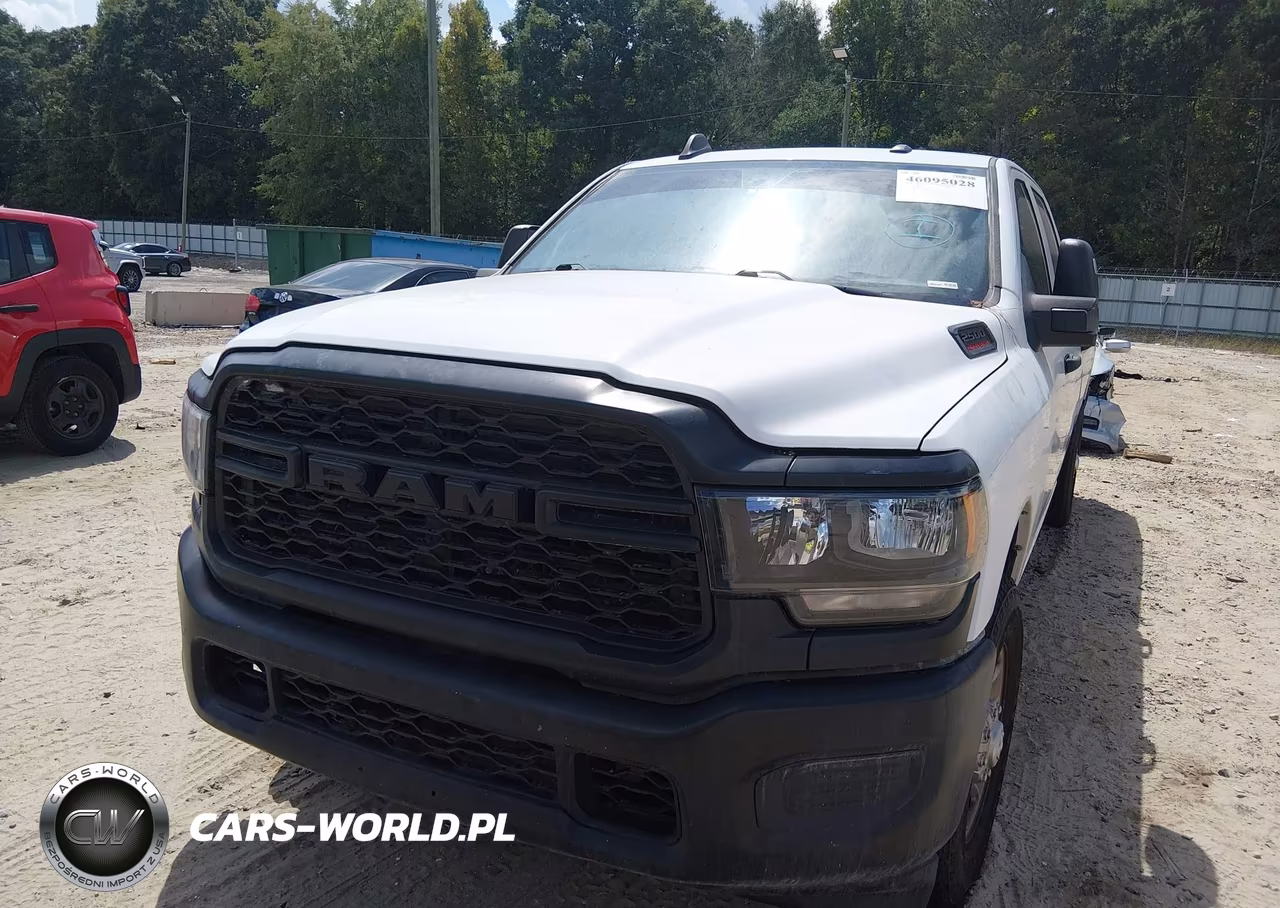 2023 Ram 2500 Tradesman 4X2 8' Box VIN:3C6UR4HJ0PG565423 - 6