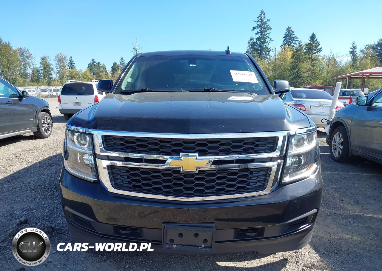 2017 Chevrolet Suburban Commercial Fleet VIN:1GNSKKKC0HR358770 - 12