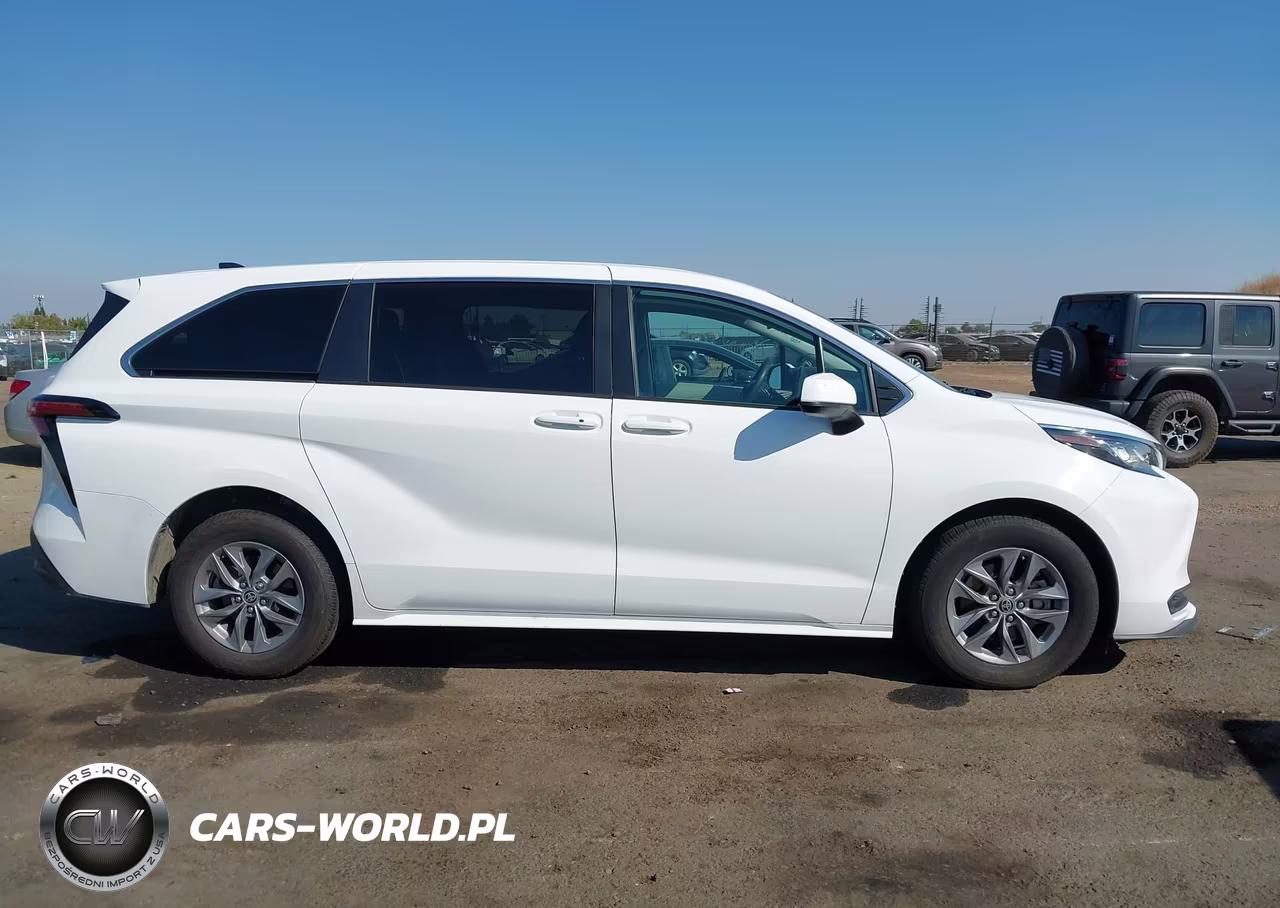 2022 Toyota Sienna Le VIN:5TDKRKEC3NS098166 - 13