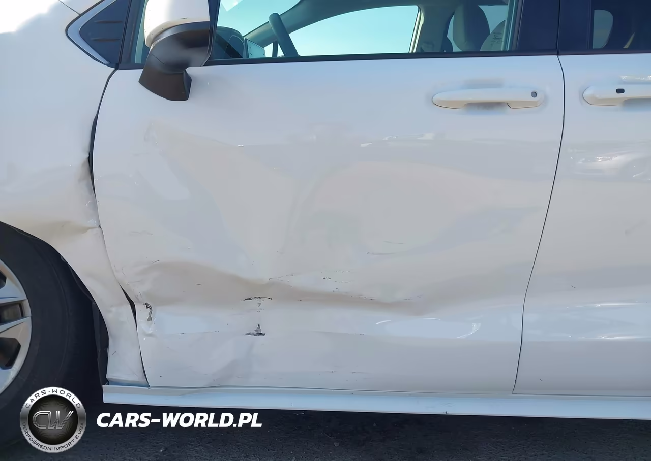 2022 Toyota Sienna Le VIN:5TDKRKEC3NS098166 - 6