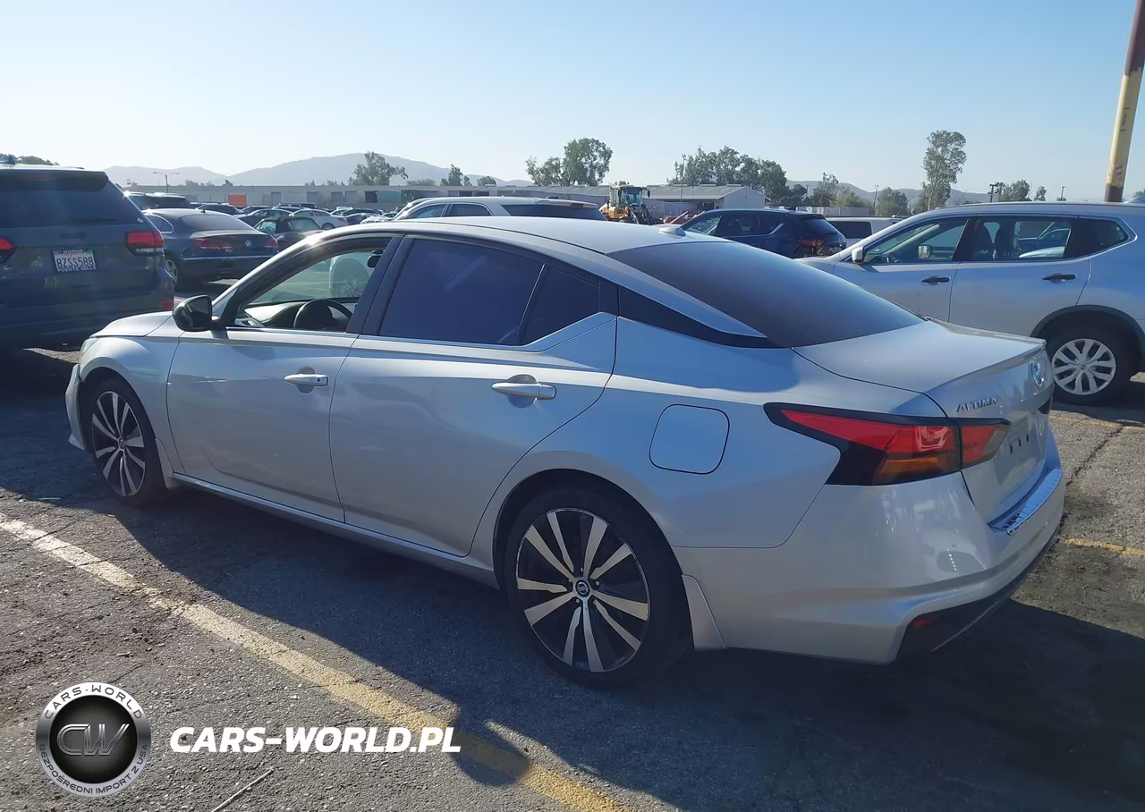 2019 Nissan Altima 2.5 Sr VIN:1N4BL4CVXKN320470 - 3