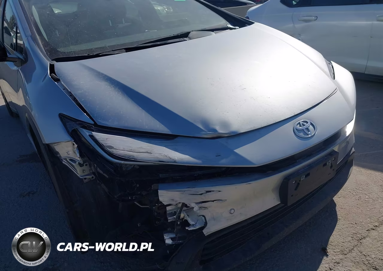 2023 Toyota Prius Le VIN:JTDACAAU8P3002803 - 6