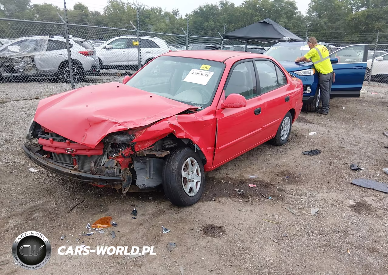 2004 Hyundai Accent Gl VIN:KMHCG45C24U523484 - 2