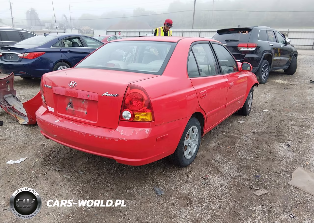 2004 Hyundai Accent Gl VIN:KMHCG45C24U523484 - 4