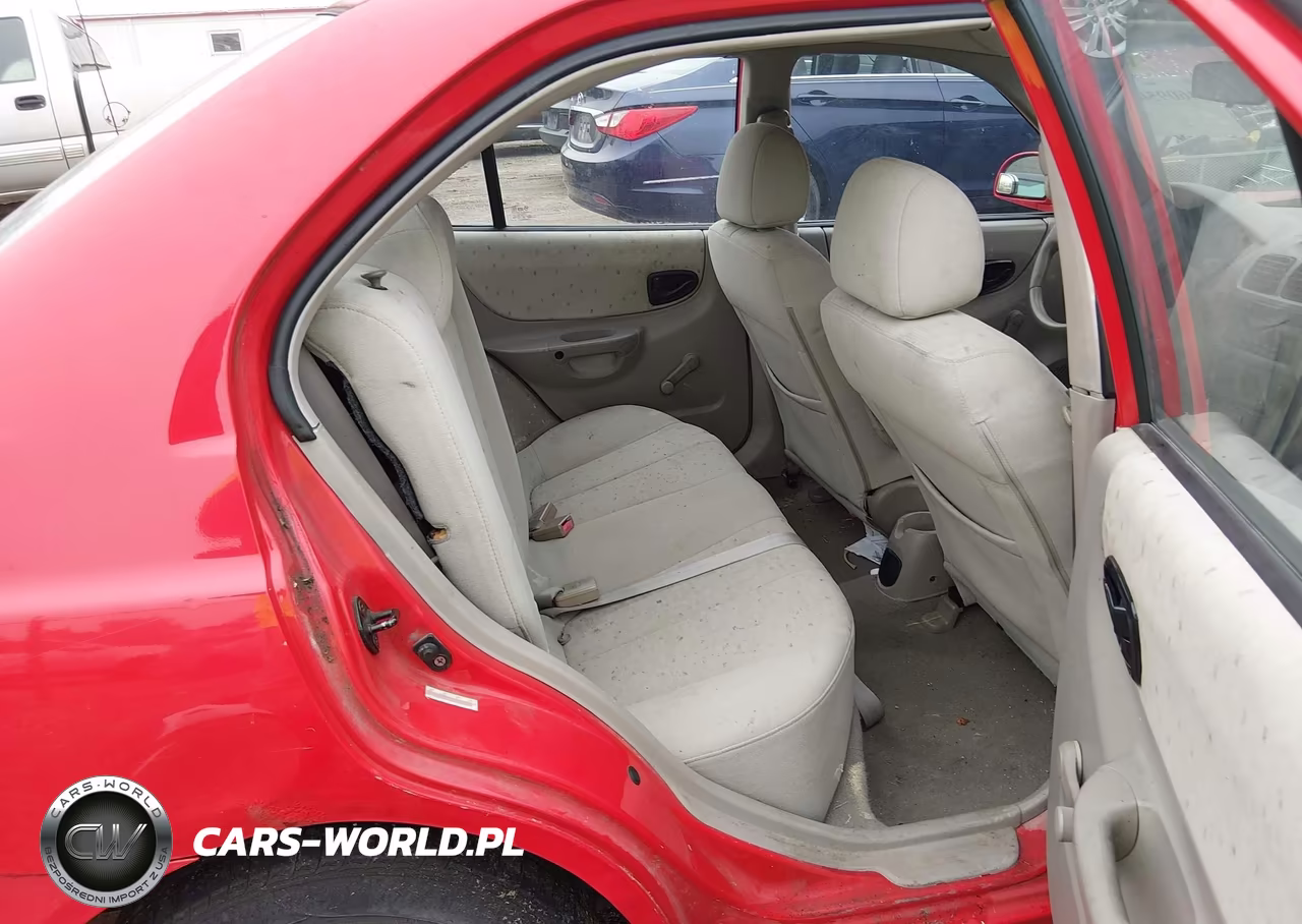 2004 Hyundai Accent Gl VIN:KMHCG45C24U523484 - 8