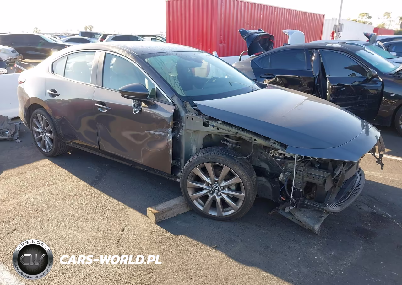 2020 Mazda Mazda3 Select Package VIN:3MZBPACL7LM124670 - 1